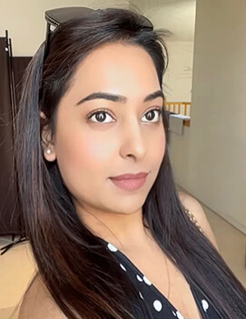 Harshita-Front-Desk-&-Junior-Stylist